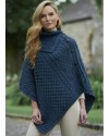 Poncho femme tricoté bleu